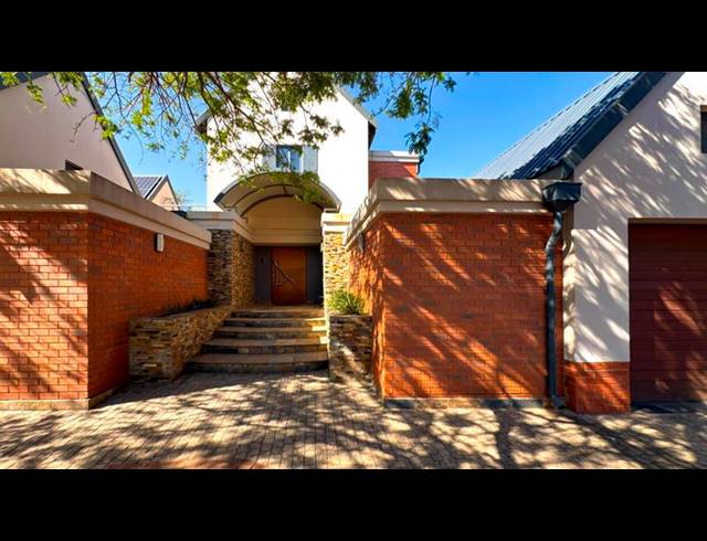 4 BEDROOM HOUSE FOR SALE IN MIDSTREAM RIDGE